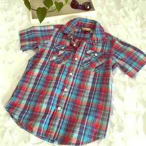 Gap Kids, plaid short sleeved shirt, size 5